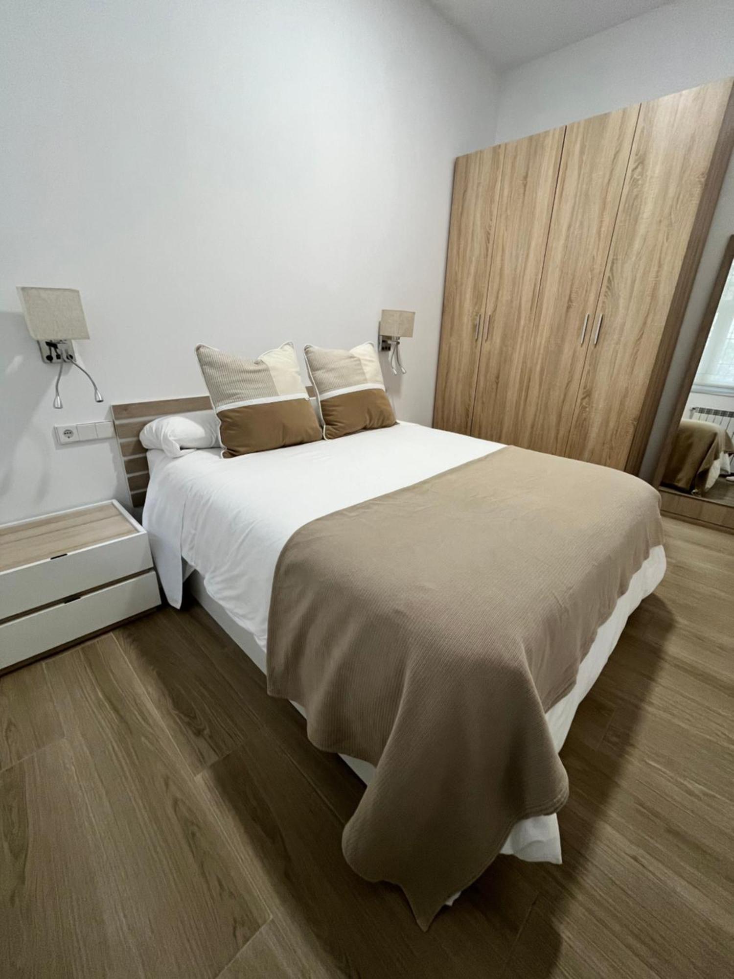 Appartement Josemaenea à Pampelune Extérieur photo
